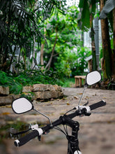 Cargar imagen en el visor de la galería, 2 x Espejo Retrovisor de Bicicleta Ajustable Universales Lente de Espejo Retrovisor de Bicicleta para Bicicleta de Monta/Bicicleta/E-Bike/Monopatín/Silla de Ruedas/Andador