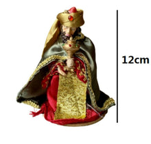 Cargar imagen en el visor de la galería, Nacimiento tela 9 piezas figurad natividad resina para pesebre de Navidad belen