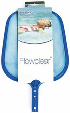 Cargar imagen en el visor de la galería, Recogehojas bichos para piscina de jardín hinchable de Superficie Cleancast