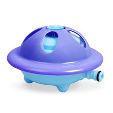Cargar imagen en el visor de la galería, Aspersor de Riego Giratorio Infantil Diseño OVNI - Juguete de Agua para Jardín y Juegos de Verano (15cm x 10cm)
