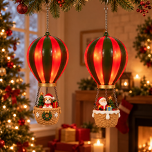 Cargar imagen en el visor de la galería, Globo Navideño con Luz LED Colgante 27,5 cm – Adorno de Navidad Rojo y Verde, 2 Modelos Surtidos
