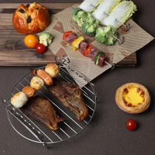 Cargar imagen en el visor de la galería, Rejilla Redonda con 3 Pinchos para Freidora de Aire Quttin - 19.5x19.5x5 cm
