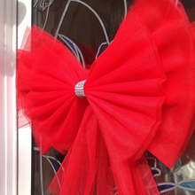 Cargar imagen en el visor de la galería, Lazo Decorativo Rojo para Navidad | Moño Gigante de Tul para Puertas | 75x760 cm | Ideal Bodas y Fiestas
