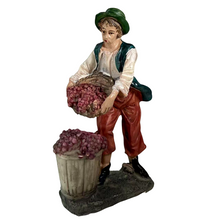 Cargar imagen en el visor de la galería, Set de 4 Figuras de Belén – Pastores Recolectores 13 cm en Resina - Gerimport
