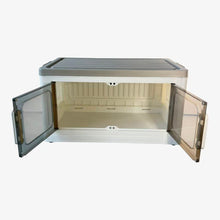 Cargar imagen en el visor de la galería, Organizador Apilable con Ruedas X1 – Caja de Almacenaje con Puertas Frontales 44,5x26x24 cm
