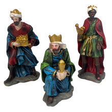 Cargar imagen en el visor de la galería, Nacimiento Resina 9 Piezas Aprox 15 cm Figuras Jesus, Maria, Jose, Reyes magos, Angel, Buey y Burro, Belen Pesebre Decoracion Navidad
