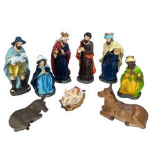 Cargar imagen en el visor de la galería, Nacimiento Resina 9 Piezas Aprox 15 cm Figuras Jesus, Maria, Jose, Reyes magos, Angel, Buey y Burro, Belen Pesebre Decoracion Navidad
