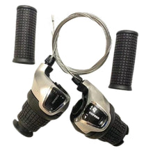Cargar imagen en el visor de la galería, Palancas de Cambio para Bicicleta 3x6 Velocidades con Cable – Mandos de Cambio MTB para Manillar 22,2 mm – Juego Izquierda 3V / Derecha 6V
