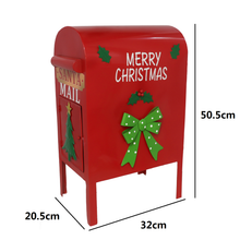 Cargar imagen en el visor de la galería, Buzón Americano de Metal Rojo Esquina – Decoración de Navidad
