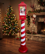 Cargar imagen en el visor de la galería, Farol Navideño de Papá Noel con Efecto Nieve, Luz LED y Música 23x23x109 cm - Postse de Luz Decorativo de Plástico para Navidad
