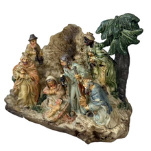 Cargar imagen en el visor de la galería, Escena de Navidad Figuras de Nacimiento de Resina para Decoración de Navidad 15x7x12 cm - Gerimport
