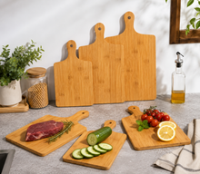 Cargar imagen en el visor de la galería, Juego de 3 Tablas de Cortar de Bambú con Mango | Set de Tablas para Cocina, Cortar, Picar y Servir | 3 Tamaños
