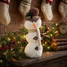 Cargar imagen en el visor de la galería, Muñeco de Nieve Navideño Decorativo - Modelo aleatorio 34x14x44 cm - Material Arena y Poliéster - Adorno de Navidad
