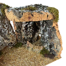Cargar imagen en el visor de la galería, Cueva de Corcho Navideño Para Decoracion Navidad de Belén Nacemiento
