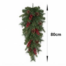 Cargar imagen en el visor de la galería, Guirnalda de Navidad Artificial con Piñas y Bayas Rojas - para Decoracion de Puertas, Chimeneas y Paredes
