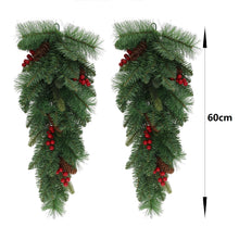 Cargar imagen en el visor de la galería, Guirnalda de Navidad Artificial con Piñas y Bayas Rojas - para Decoracion de Puertas, Chimeneas y Paredes
