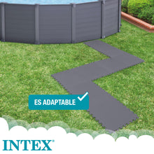 Cargar imagen en el visor de la galería, Protector suelo Intex para piscinas 50x50x0.5cm 8 piezas Color Gris
