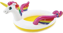 Cargar imagen en el visor de la galería, Intex Piscina hinchable unicornio, 193x272x104 cm, 151 litros, Con spray de agua, Conector para manguera, Vinilo resistente, Tapón de desagüe, Parche incluido, Uso exterior, +2 años (57441)
