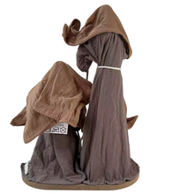 Cargar imagen en el visor de la galería, Nacimiento Navidad Familia José, María y Niño Jesús – Belén Escena Pesebre con Figuras 28x16x33 cm Marrón
