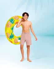 Cargar imagen en el visor de la galería, Flotador de Rueda Hinchable con Asas Tropical Fruit Tubes, Fresa, Piña y Sandía, ø 107 cm - Intex
