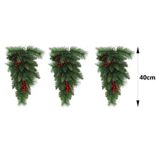 Cargar imagen en el visor de la galería, Guirnalda de Navidad Artificial con Piñas y Bayas Rojas - para Decoracion de Puertas, Chimeneas y Paredes
