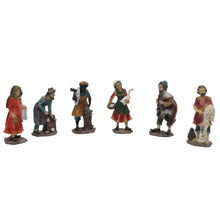 Cargar imagen en el visor de la galería, Set de 6 Figuras de Aldeanos de Resina para Belén Navideño 11,5 cm
