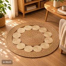 Cargar imagen en el visor de la galería, Alfombra Redonda de Yute Natural Tejida a Mano | Tapete Boho Decorativo para Sala, Dormitorio y Comedor | Ø 80/100/120 cm
