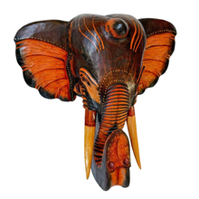 Cargar imagen en el visor de la galería, Cabeza Elefante de Pared de Madera Marrón hecho a mano decoración del hogar
