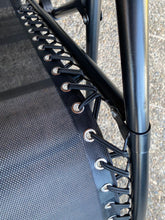 Cargar imagen en el visor de la galería, Silla GRANDE XXL tumbona hamaca plegable de gravedad cero y resistente DURADERO con grosor del tubo de 25 mm para Playa Patio Jardín Camping al Aire Libre, 120 kg, 158x66x108 cm
