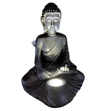 Cargar imagen en el visor de la galería, Figura de Buda Sentado Negro con Luz Solar LED RESINA 28X21,5X21,5 CM Para Decoración de Jardín Exterior IP44
