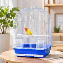 Cargar imagen en el visor de la galería, Jaula para Pájaros Pequeños 30 x 23 x 41.5 cm con Comederos, Percha y Aro de Juego | Cúpula Curva para Canarios y Periquitos - Color Aleatorio
