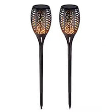 Cargar imagen en el visor de la galería, Antocha de luz Solar LED Efecto llamas Pack 2 Para decoración de Jardín, Lámpara Luz Solar de Jardín Impremeable

