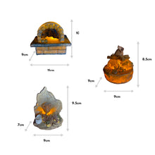 Cargar imagen en el visor de la galería, Horno Con Luz LED Intermitente belén 6 Modelos Pesebre Figuras de Para Decoracion de Navidad, envío al azar (1 unidad)
