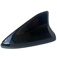 Cargar imagen en el visor de la galería, Antena de coche forma de aleta tiburón negro para techo supeior coche auto universal señal
