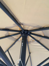 Cargar imagen en el visor de la galería, Sombrilla Parasol ø 300 cm Inclinabre Estructura Aluminio y Acero ø 48 mm Con 8 varillas de Acero12 x 18 mm Para Terraza Jardin Patio
