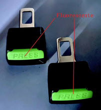 Cargar imagen en el visor de la galería, 2 x Adaptadores Hebilla cinturon de seguridad coche con pulsador fluorescente, accesorios de coche, Adaptador
