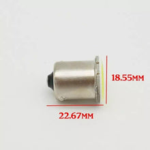 Cargar imagen en el visor de la galería, 4 Lamparas Bombillas Luz de Led de Freno de Coche 12V 3W BAY15D COB Blanco 6400K
