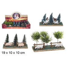 Cargar imagen en el visor de la galería, Escena animales comiendo con arboles 19x10x10cm pesebre Navidad decoracion Belén
