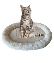 Cargar imagen en el visor de la galería, Cojín Cama Ovalado Para Perro Gato Mascotas Beige o Marrón 52x43cm
