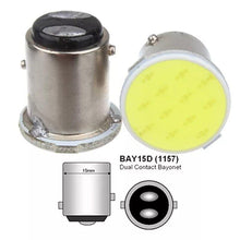 Cargar imagen en el visor de la galería, 4 Lamparas Bombillas Luz de Led de Freno de Coche 12V 3W BAY15D COB Blanco 6400K
