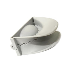 Cargar imagen en el visor de la galería, 2 X Moldes de Empanadillas Empanadas Patties Moldes de plástico 15x9.2 cm

