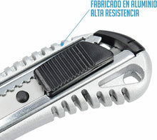 Cargar imagen en el visor de la galería, Cutter con 5 recambios set de cuchillas cuter cuchillo cortar herramienta 18 mm
